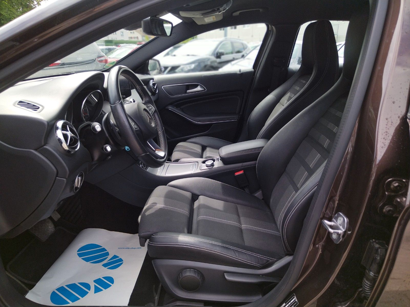 Mercedes-Benz GLA 200 +GARANTIE+CARPLAY+LED+NAVI+SHZ+CAM+PDC — photo 9
