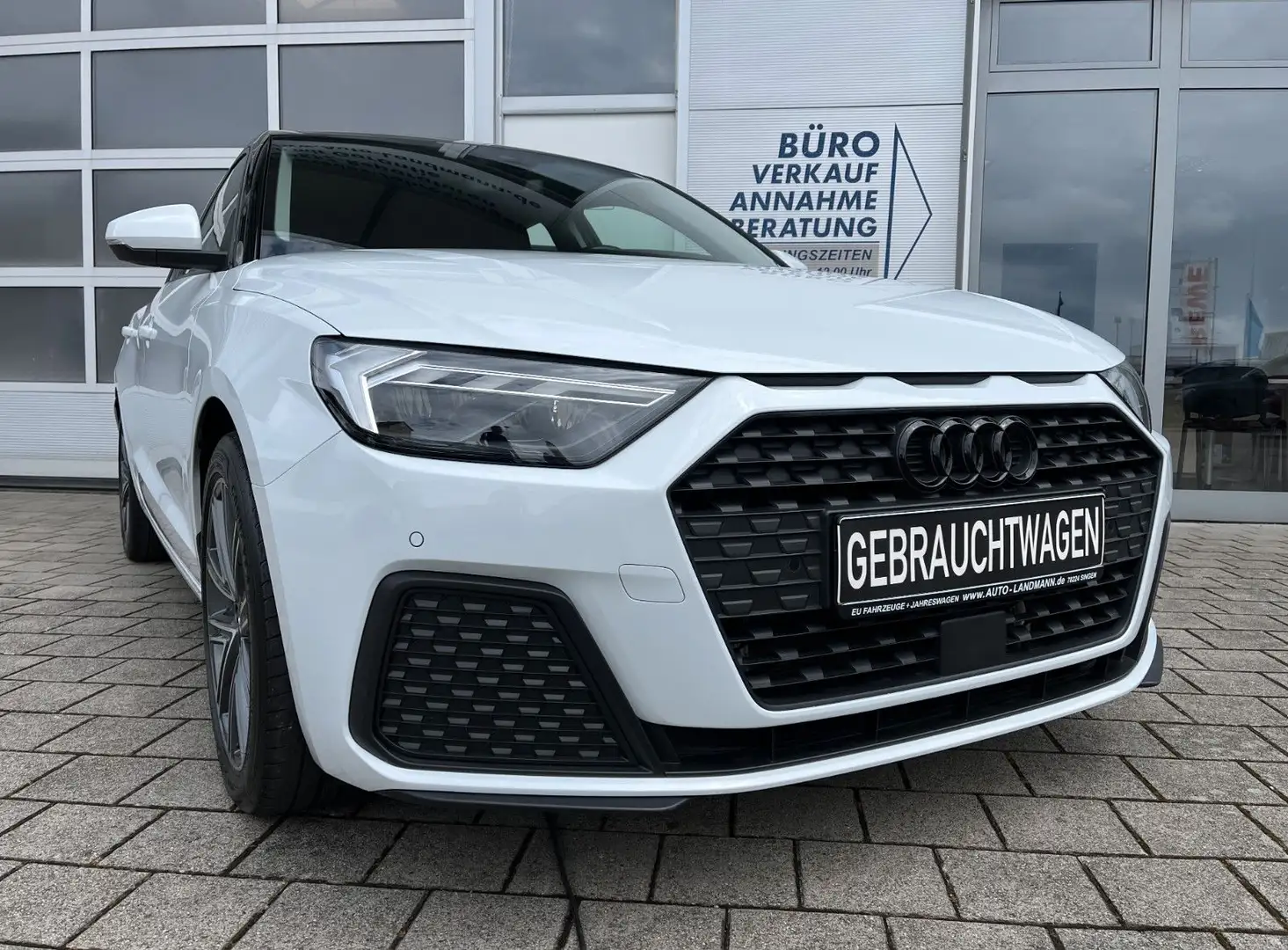 Audi A1 Sportback 1.5 TFSI Aut. KEYLESS PDC LED 17" Wit - 1