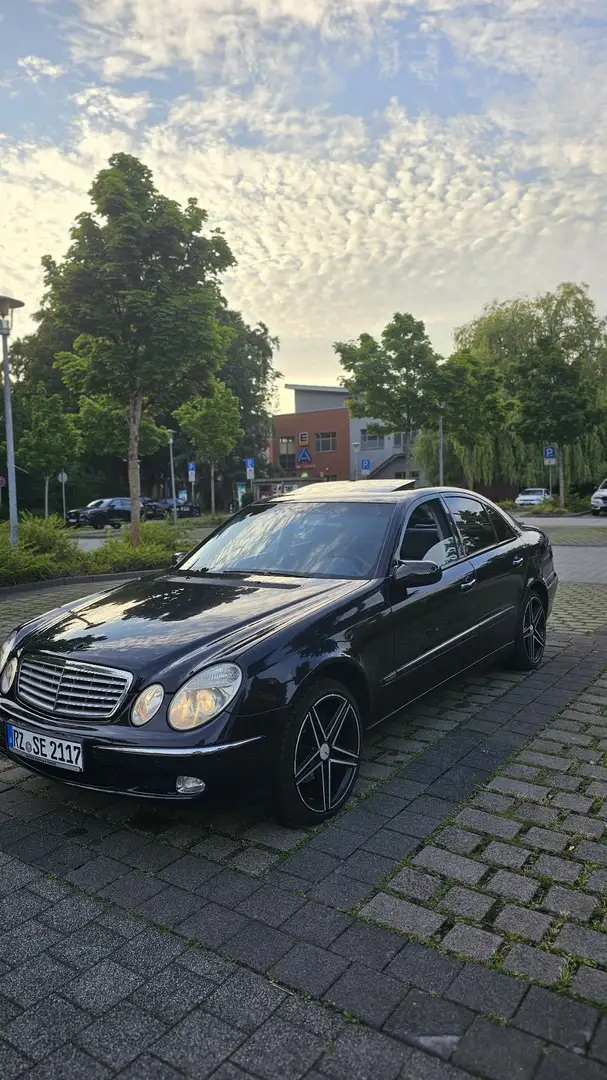 Mercedes-Benz E 220 CDI Automatik Elegance - 2