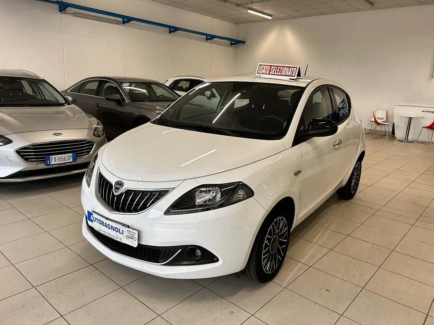 Lancia Ypsilon PLATINO 1.0 FireFly Hybrid SPOTICAR Bianco - 1