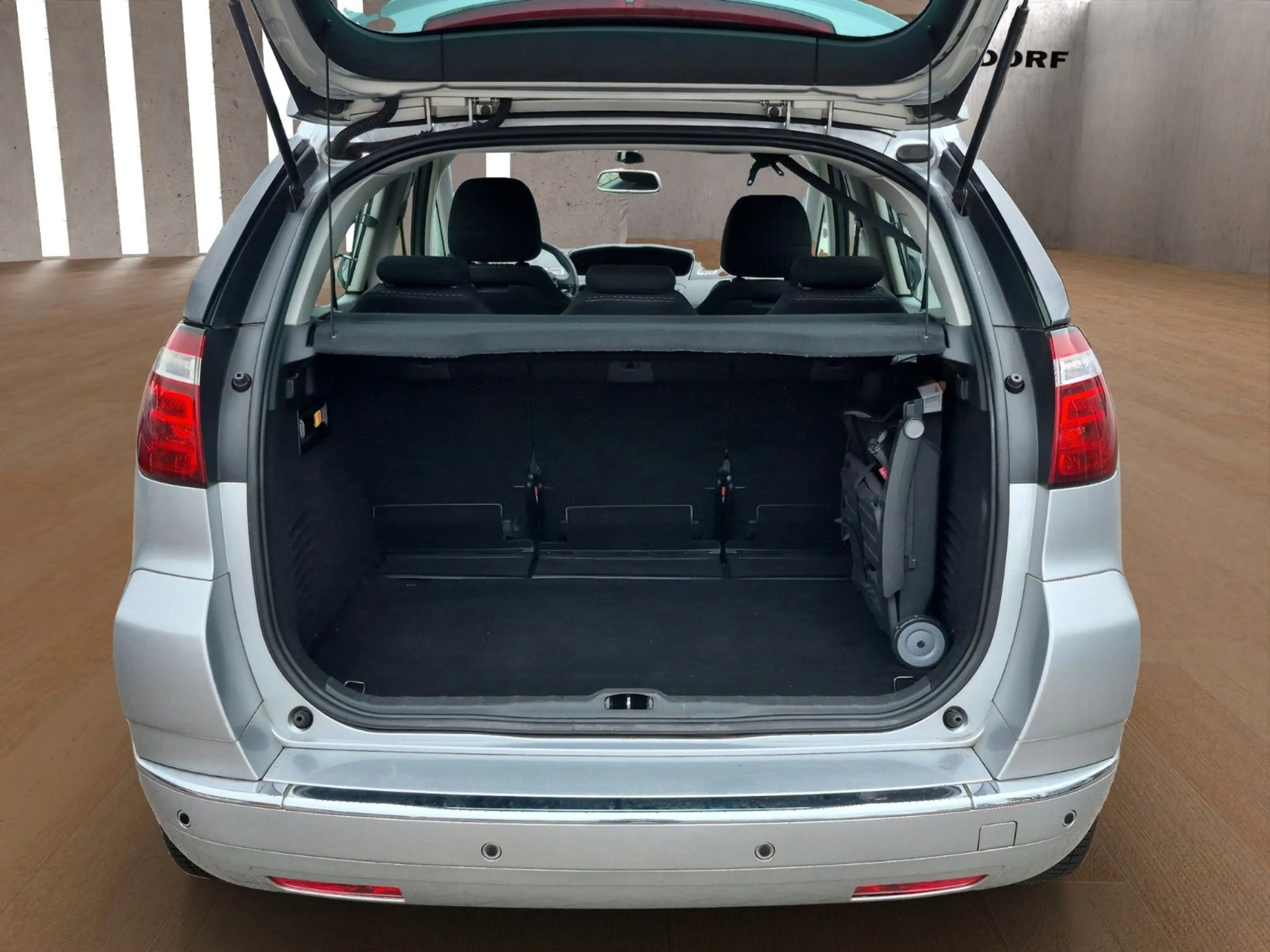 Citroen C4 Picasso 1.6 HDi Selection 1. Hand Klima PDC — photo 7