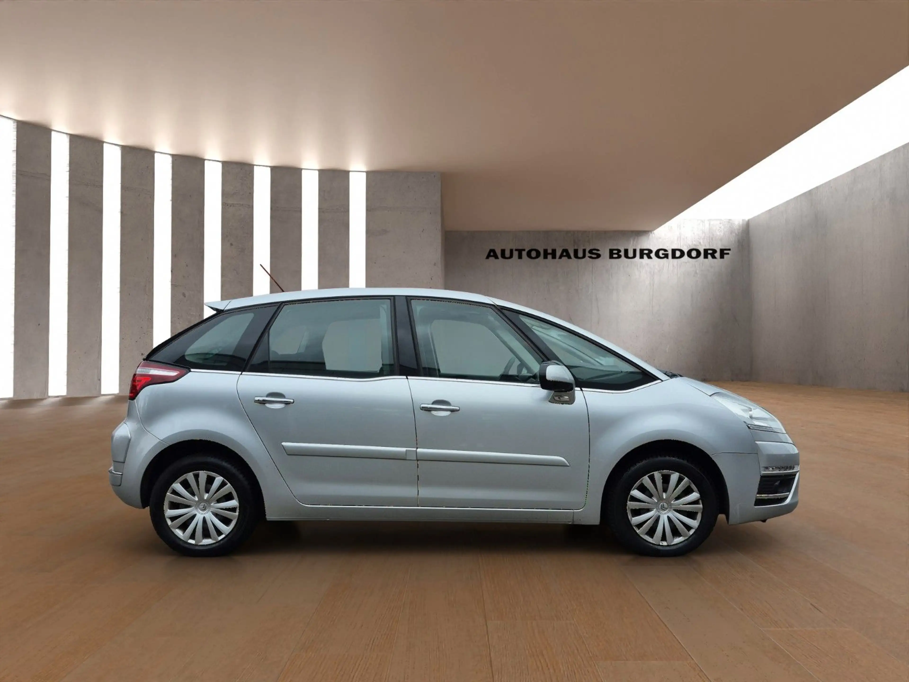 Citroen C4 Picasso 1.6 HDi Selection 1. Hand Klima PDC — photo 4