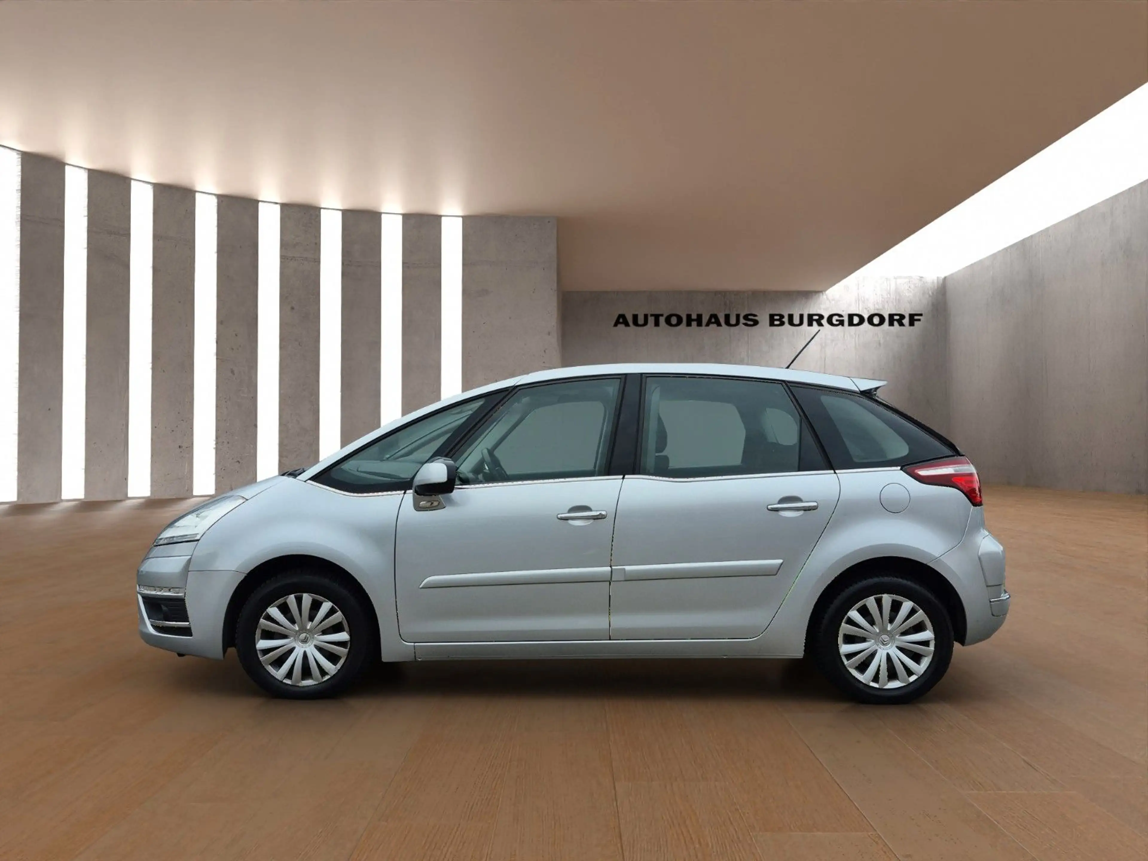 Citroen C4 Picasso 1.6 HDi Selection 1. Hand Klima PDC — photo 9