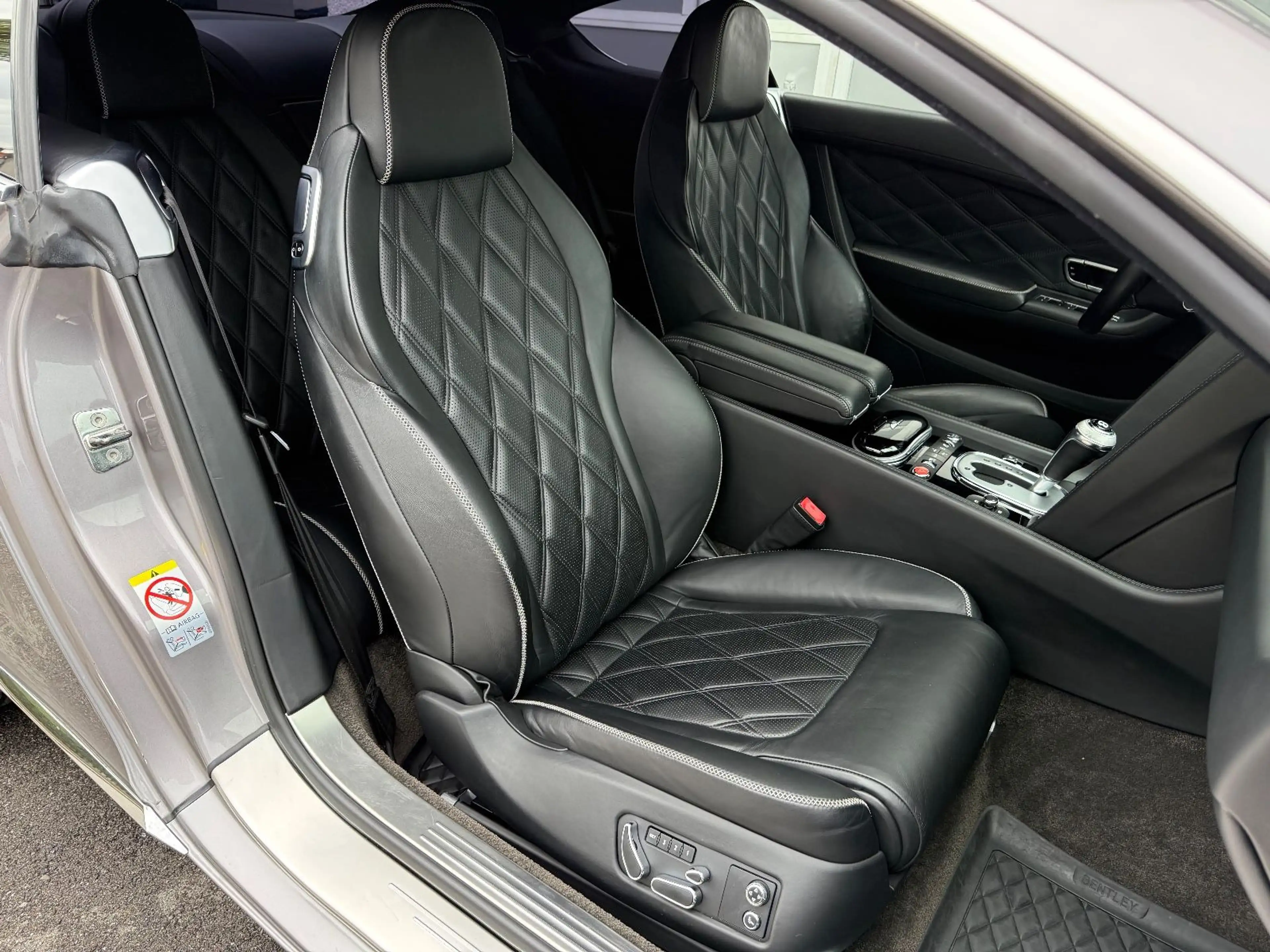 Bentley Continental GT 6.0 W12 4WD*MULLINER*NAIM* — photo 14