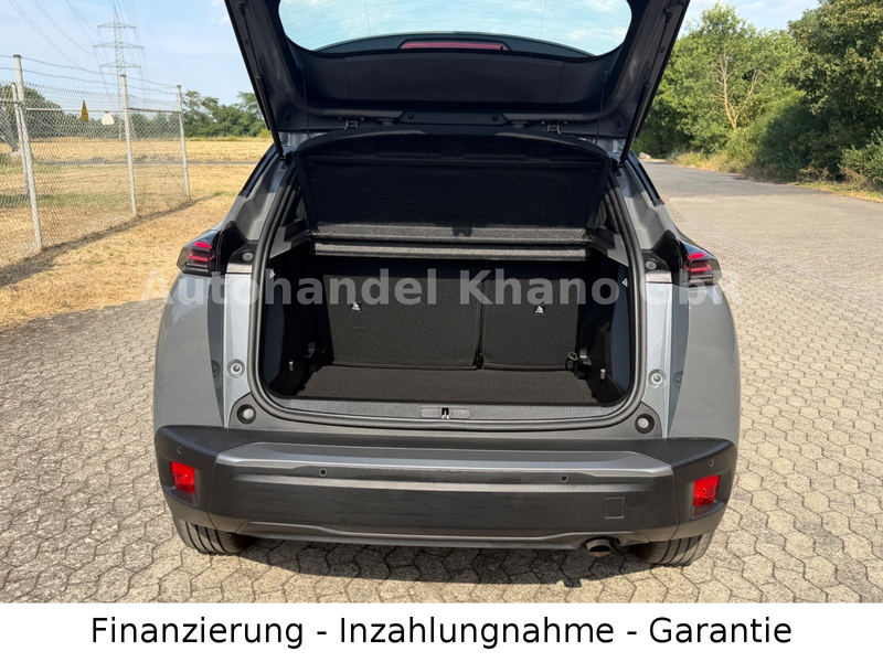 Peugeot 2008 Active — photo 9