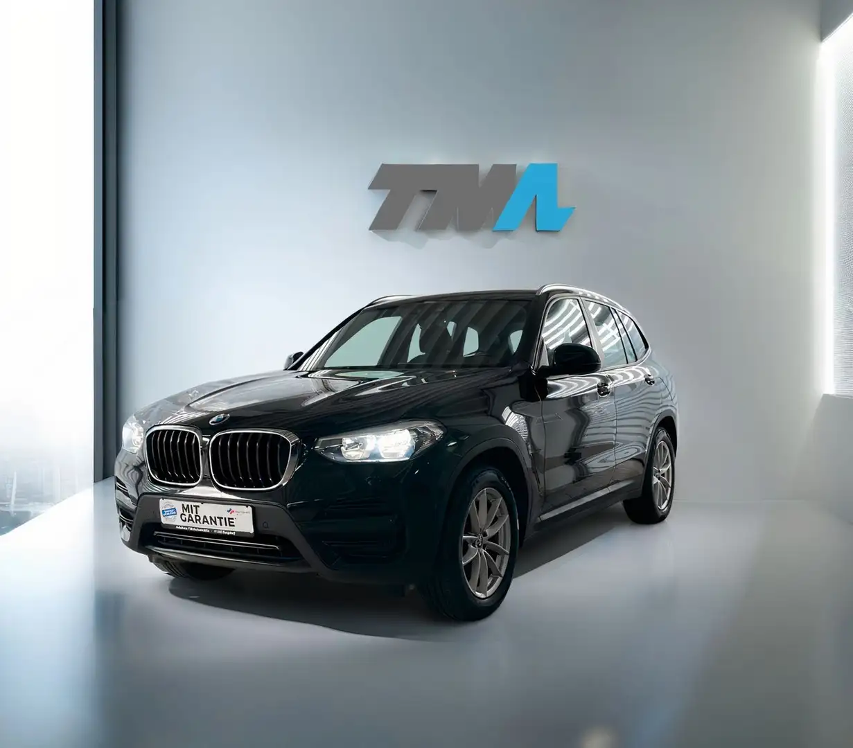 BMW X3 xD20d KAMERA AHK Memory Volldigital Noir - 1