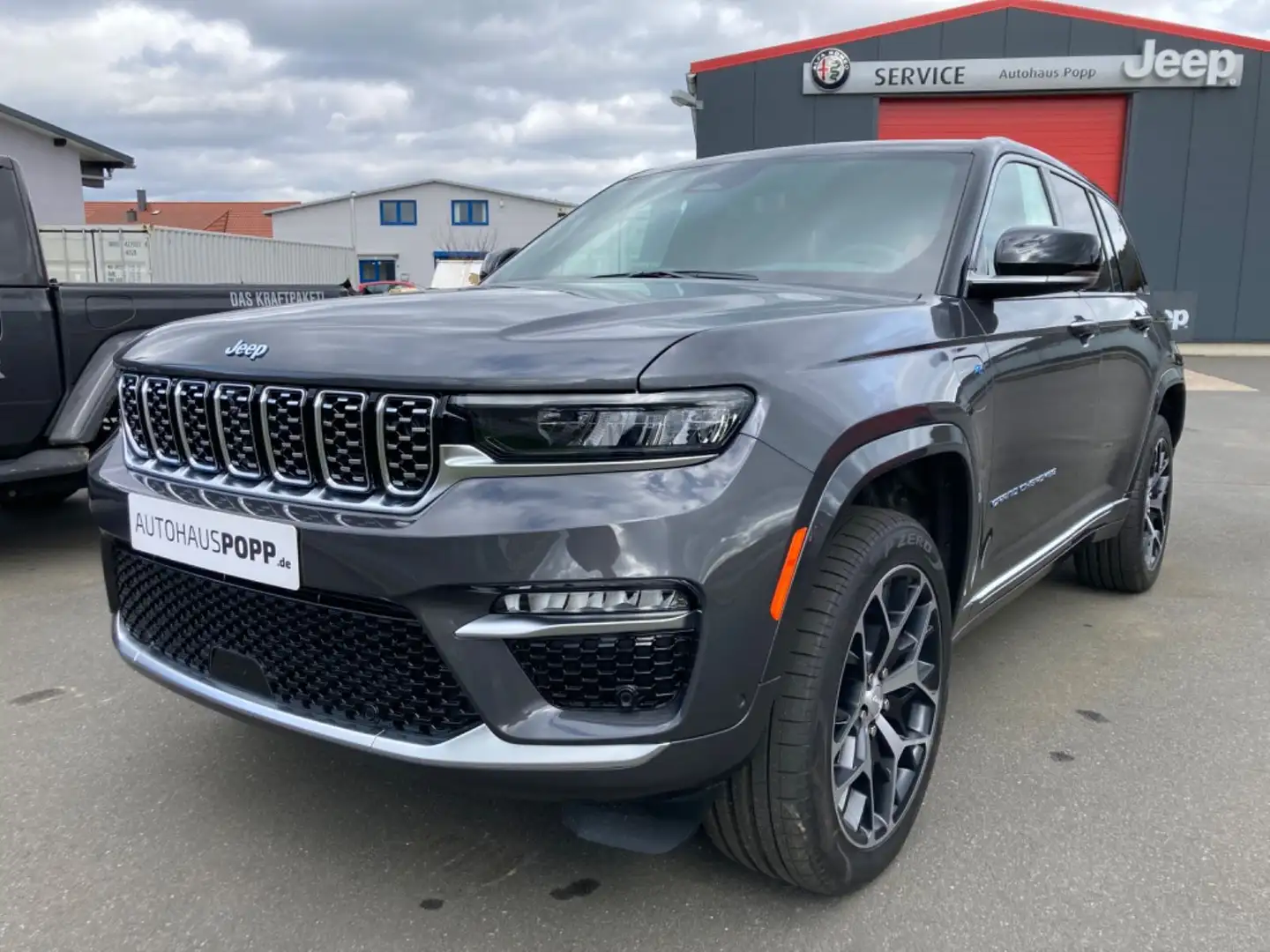 Jeep Grand Cherokee Summit Reserve Plug-In-Hybrid 4Xe Сірий - 1