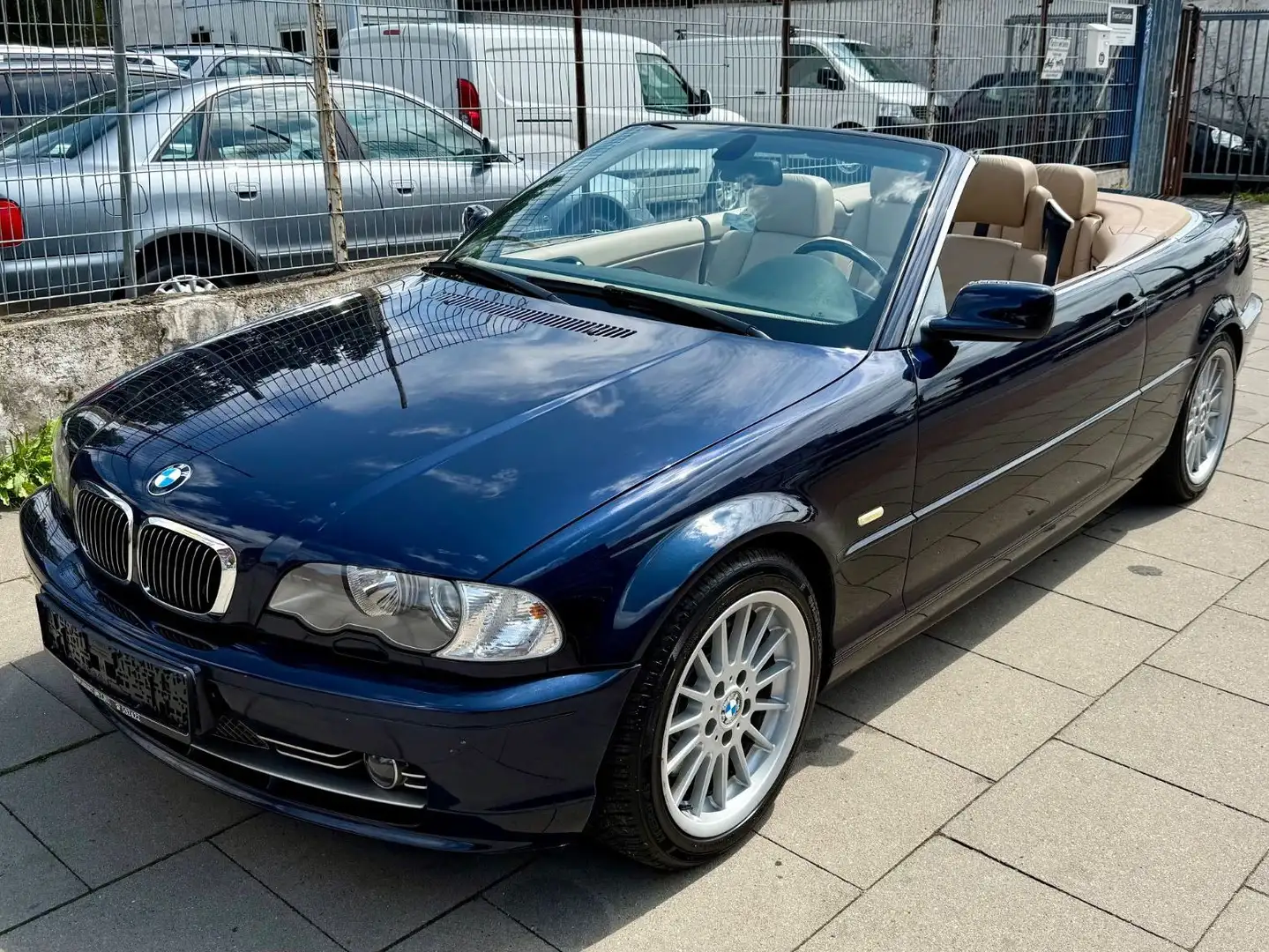 BMW 330 Baureihe 3 Cabrio 330 Ci/ VOLLAUSSTATTUNG!!! Blau - 2