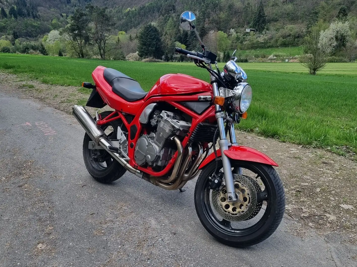 Suzuki Bandit 600 Piros - 1