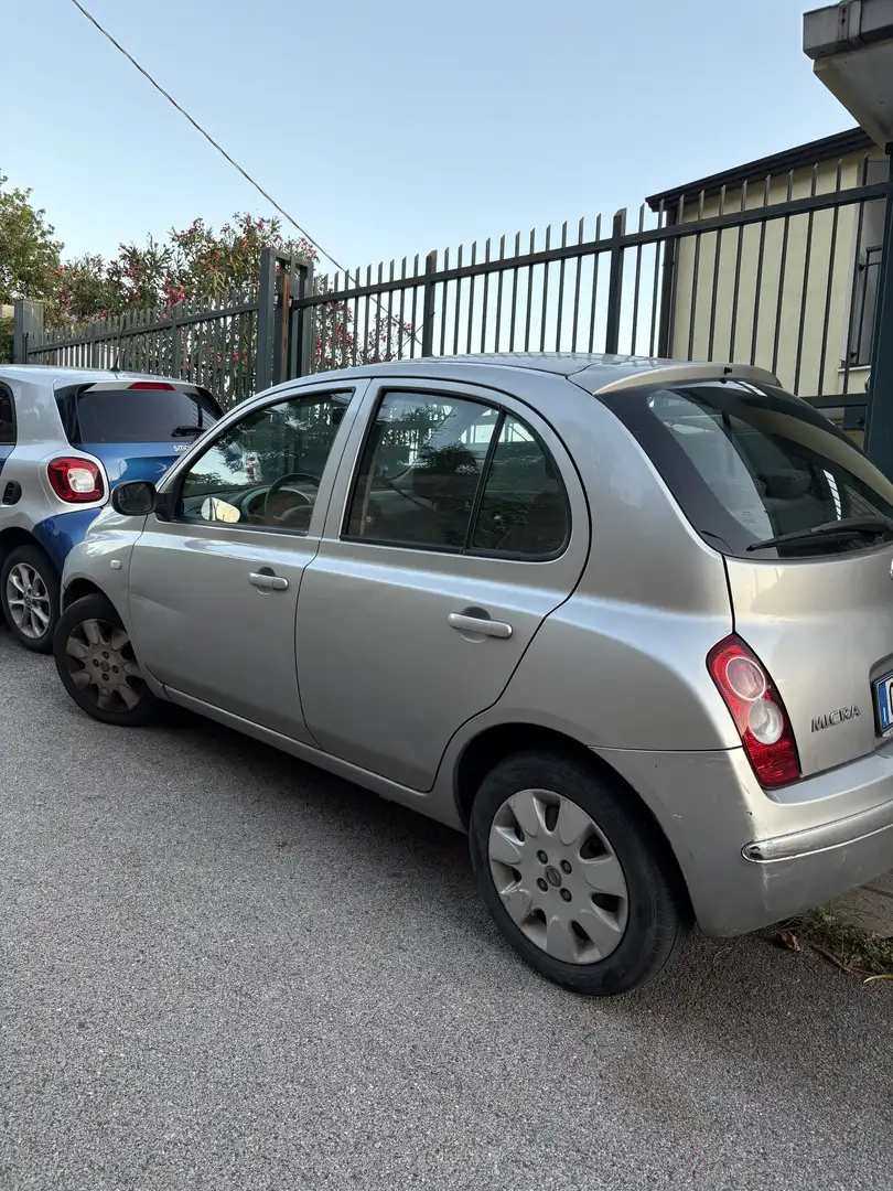 Nissan Micra 5p 1.0 - 1