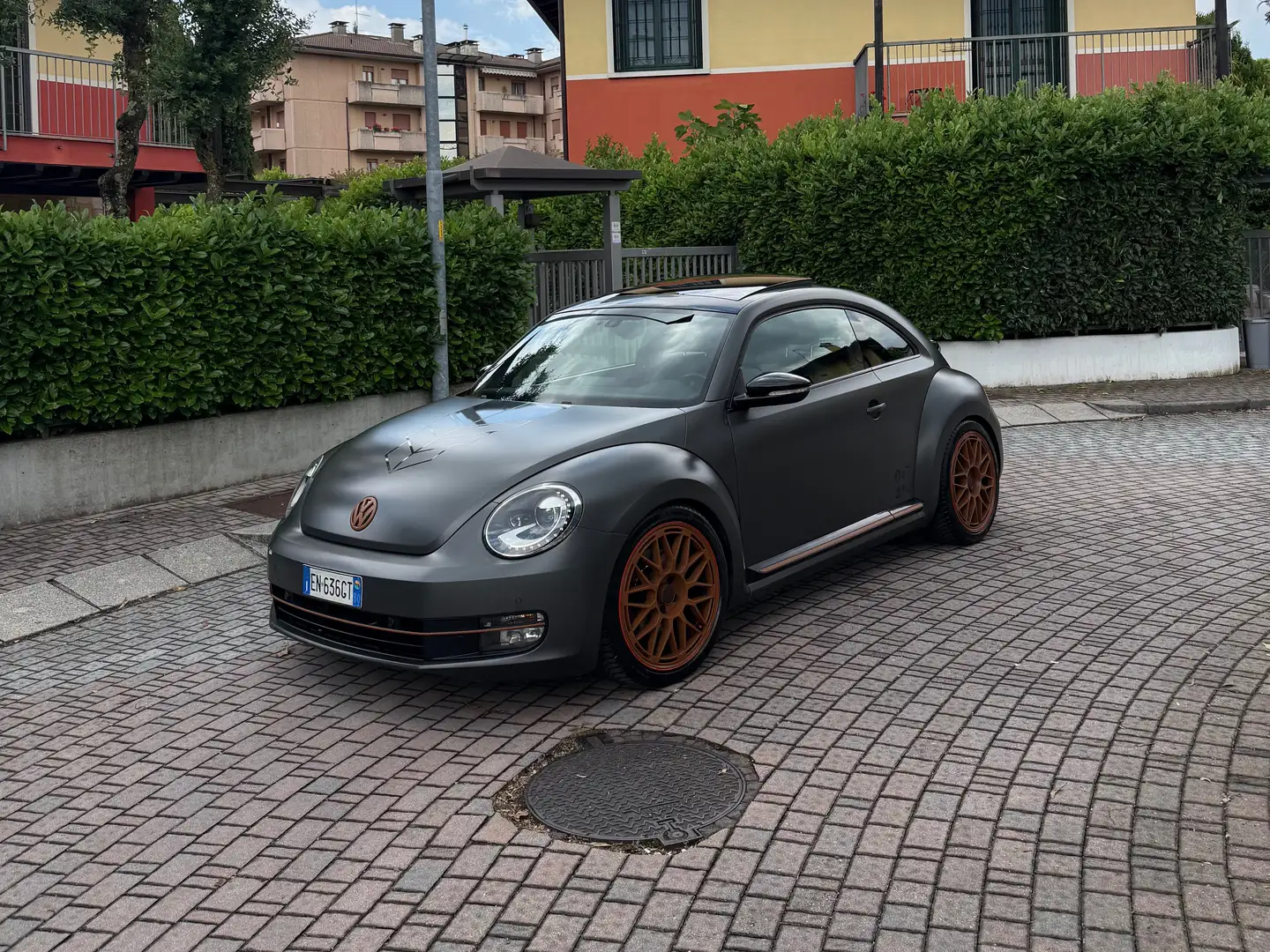 Volkswagen Maggiolino 2.0 cc 200cv Grigio - 1