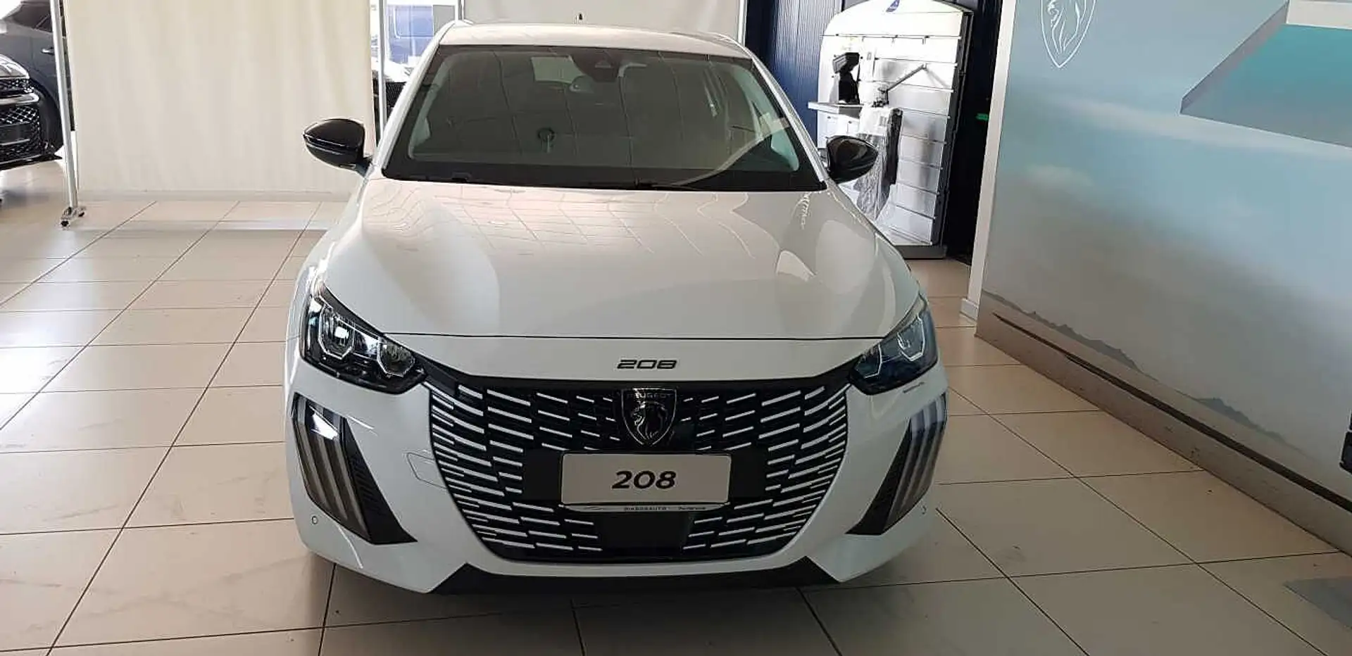 Peugeot 208 Nuova 208 Hybrid 100 e-DCS6 Allure Bianco - 2
