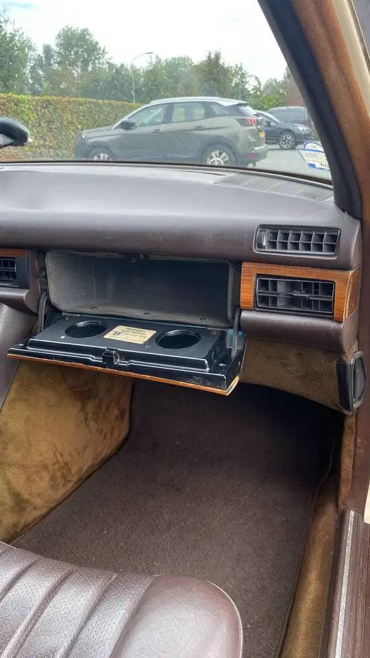 Mercedes-Benz 300 SD, foto 12