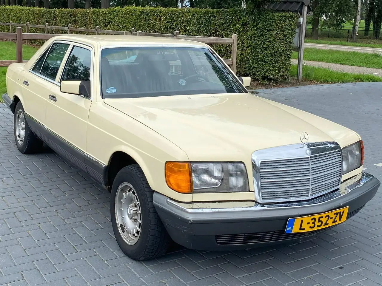 Mercedes-Benz 300 SD, foto 3