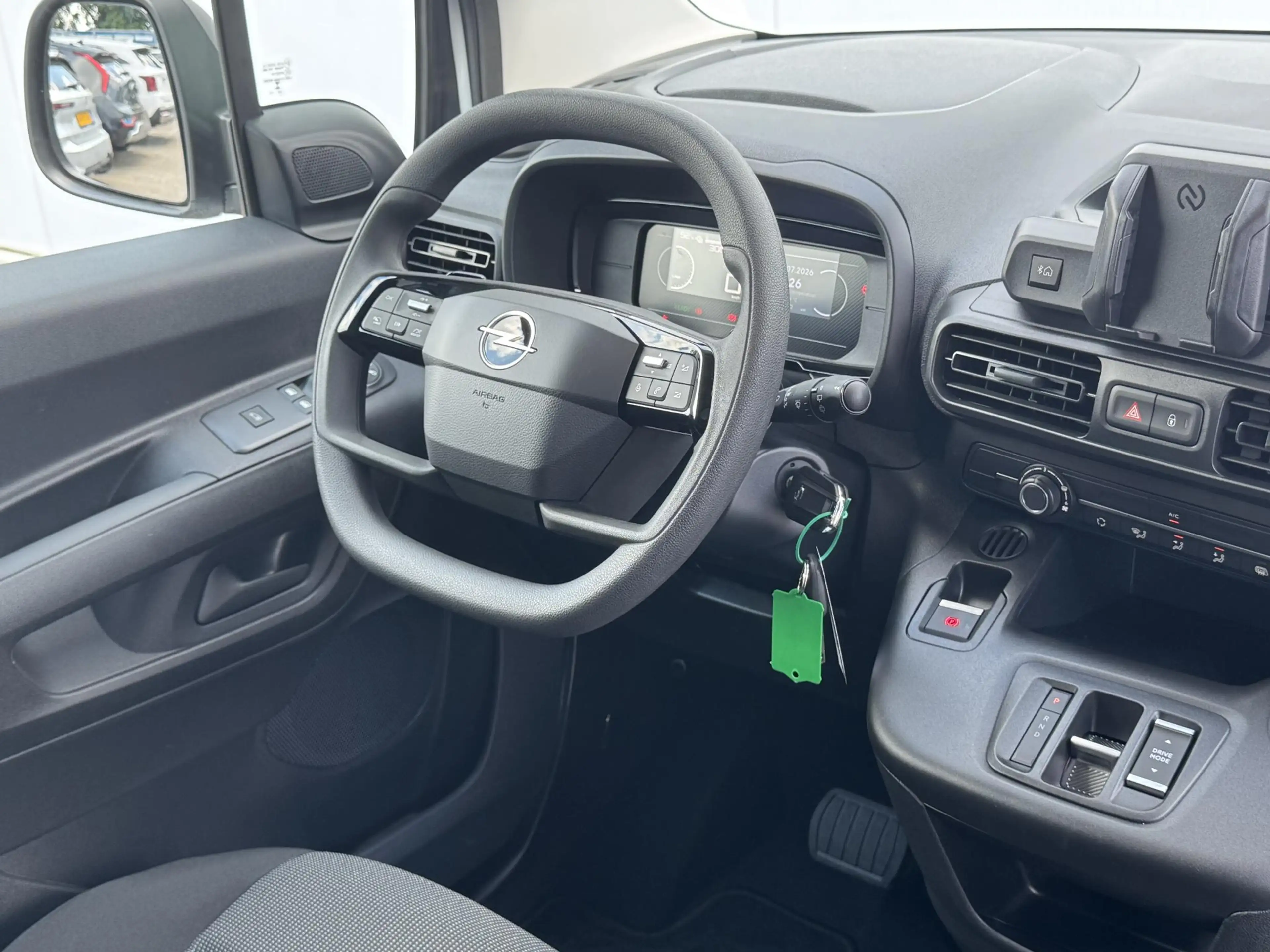 Opel Combo-e Electric 136 L2 50kWh | Parkeersensoren | Airco | — photo 15