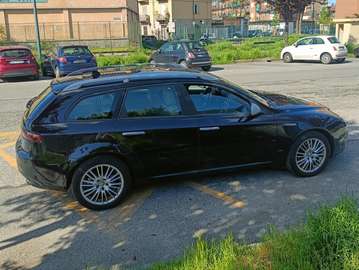 159 Sportwagon SW 2.2 jts Exclusive 185cv