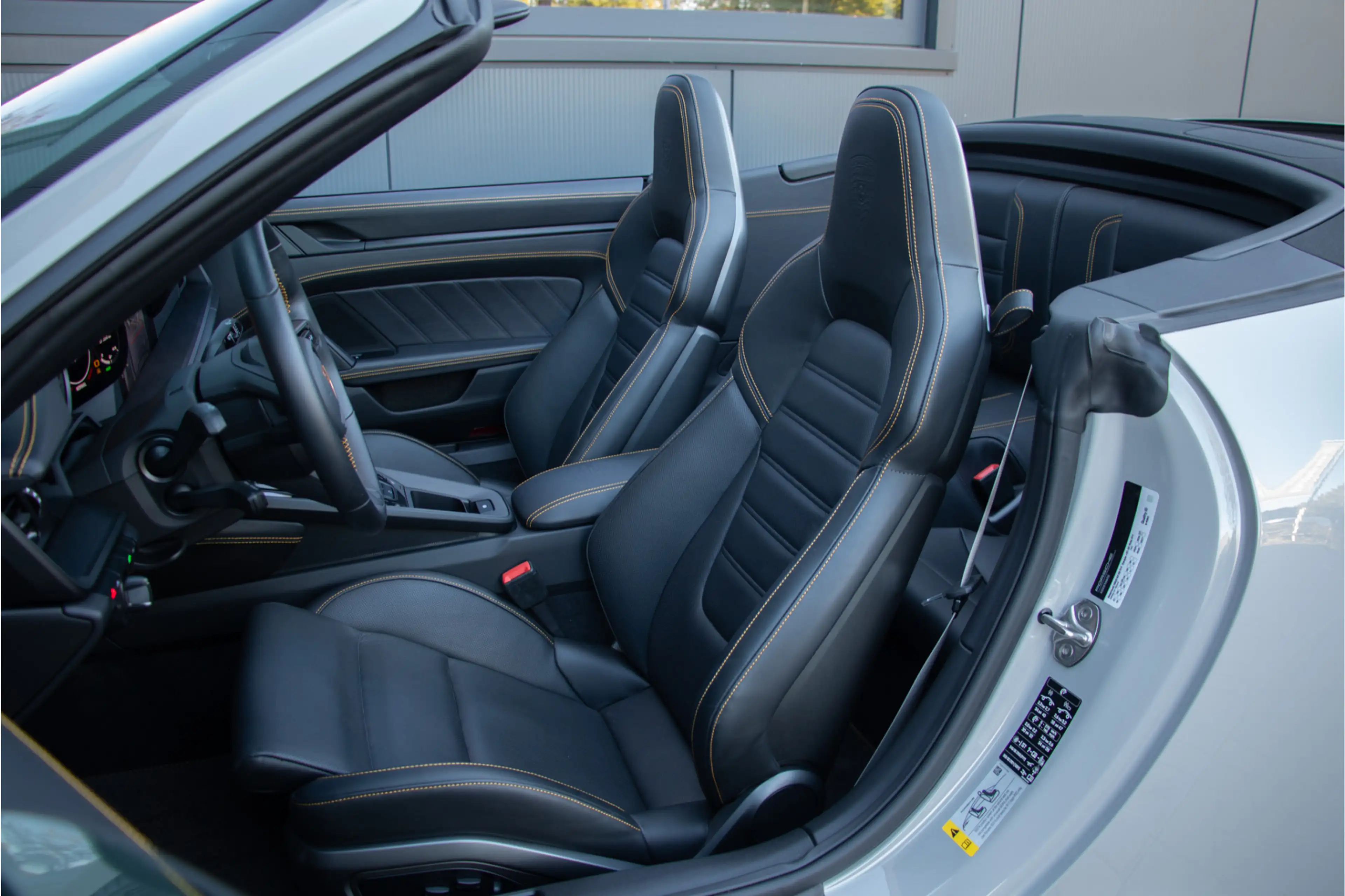 Porsche 992 Cabrio 3.0 Carrera GTS 480PK | Handgeschakeld | Ke — photo 5
