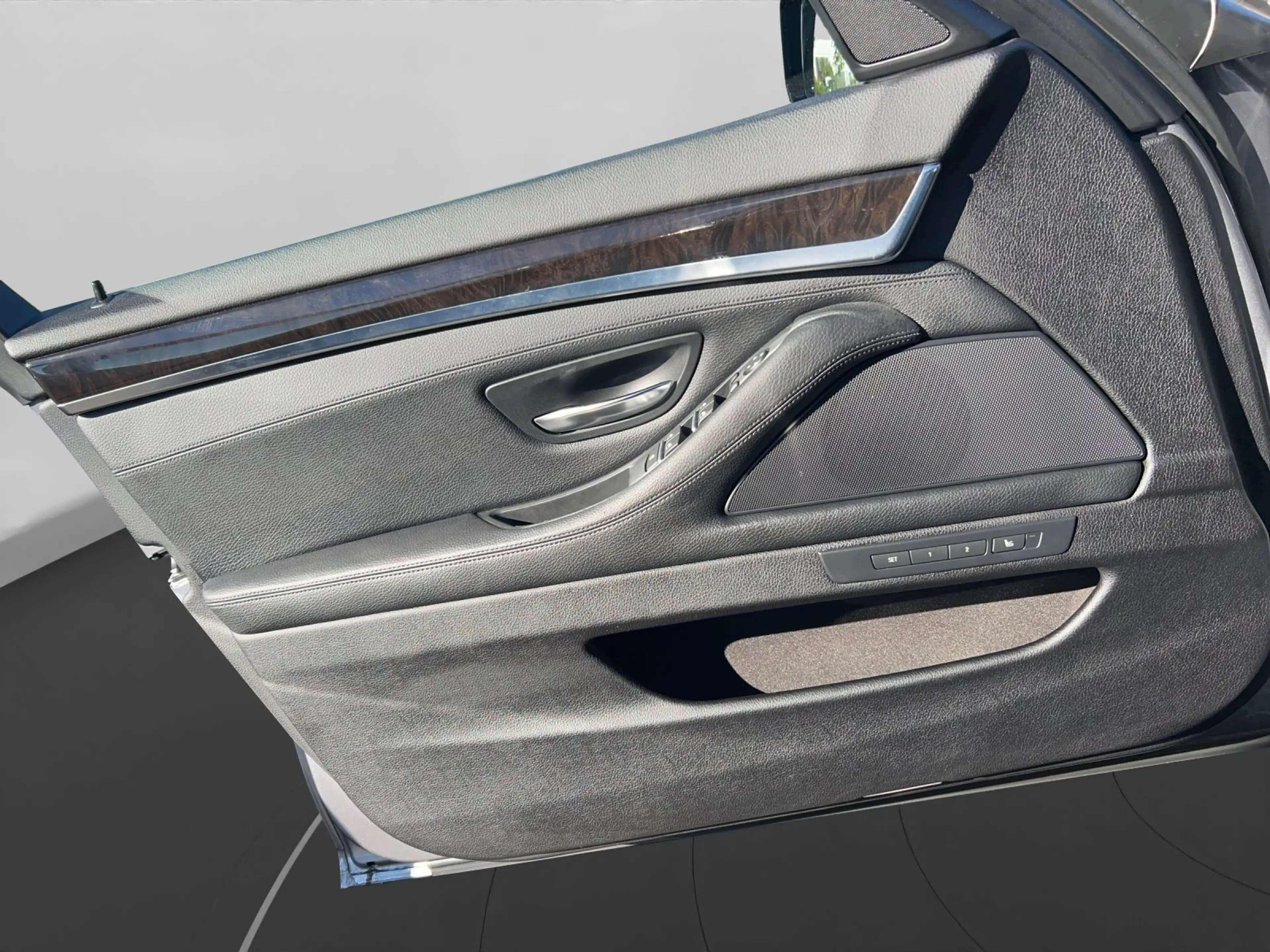 BMW 535 i xDrive Limousine LED Head-Up HiFi RFK Adapt.Dr. — photo 12