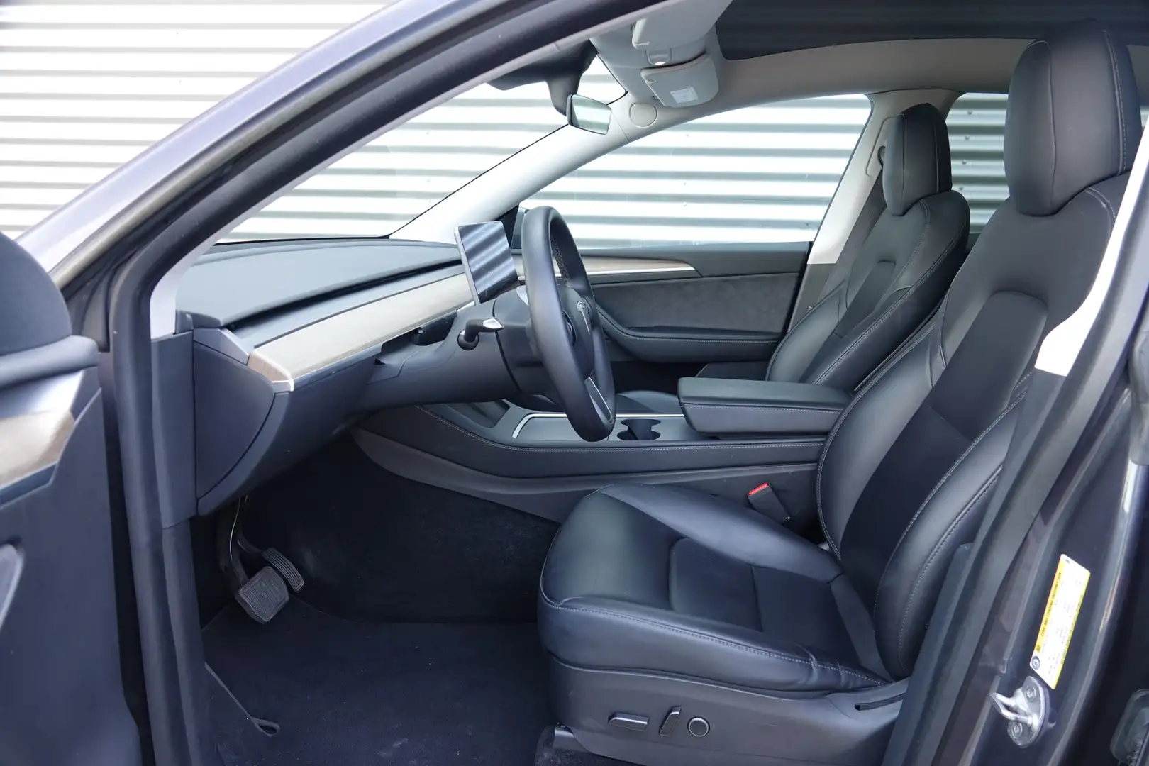 Tesla Model Y Long Range AWD 75 kWh | Panoramadak | Leder | Auto Grau - 2