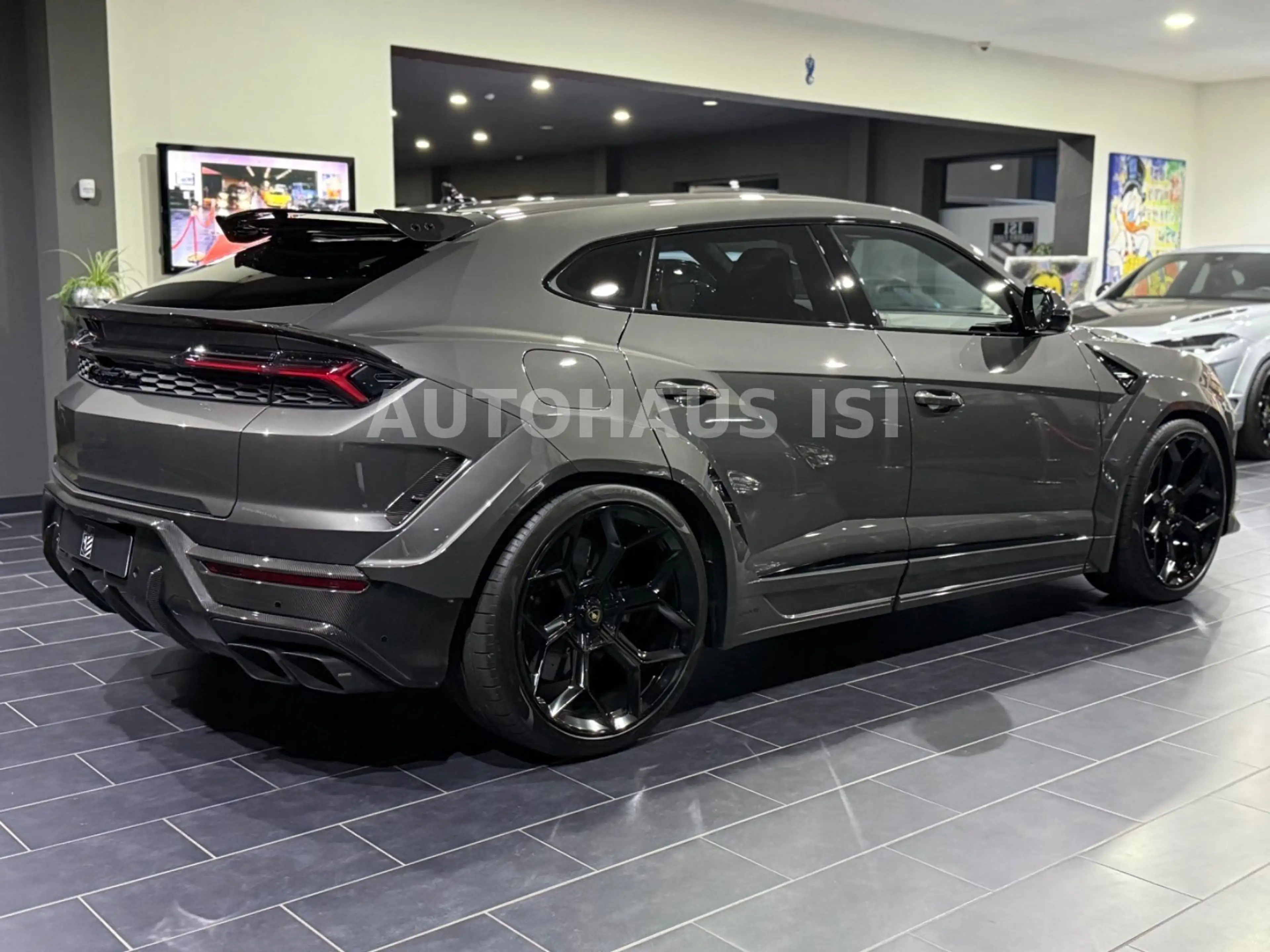 Lamborghini Urus SE NOVITEC ESTESO WIDEBODY, FULL CARBON, 23" — photo 14