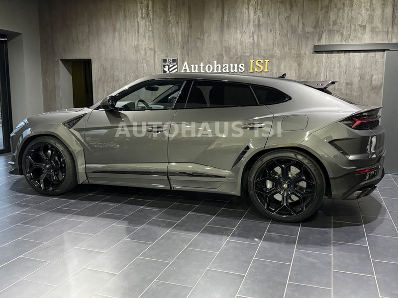 Lamborghini Urus SE NOVITEC ESTESO WIDEBODY, FULL CARBON, 23" — photo 10