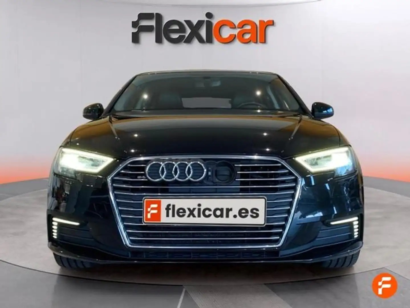 Audi A3 Sportback 40 e-tron S tronic Negro - 2