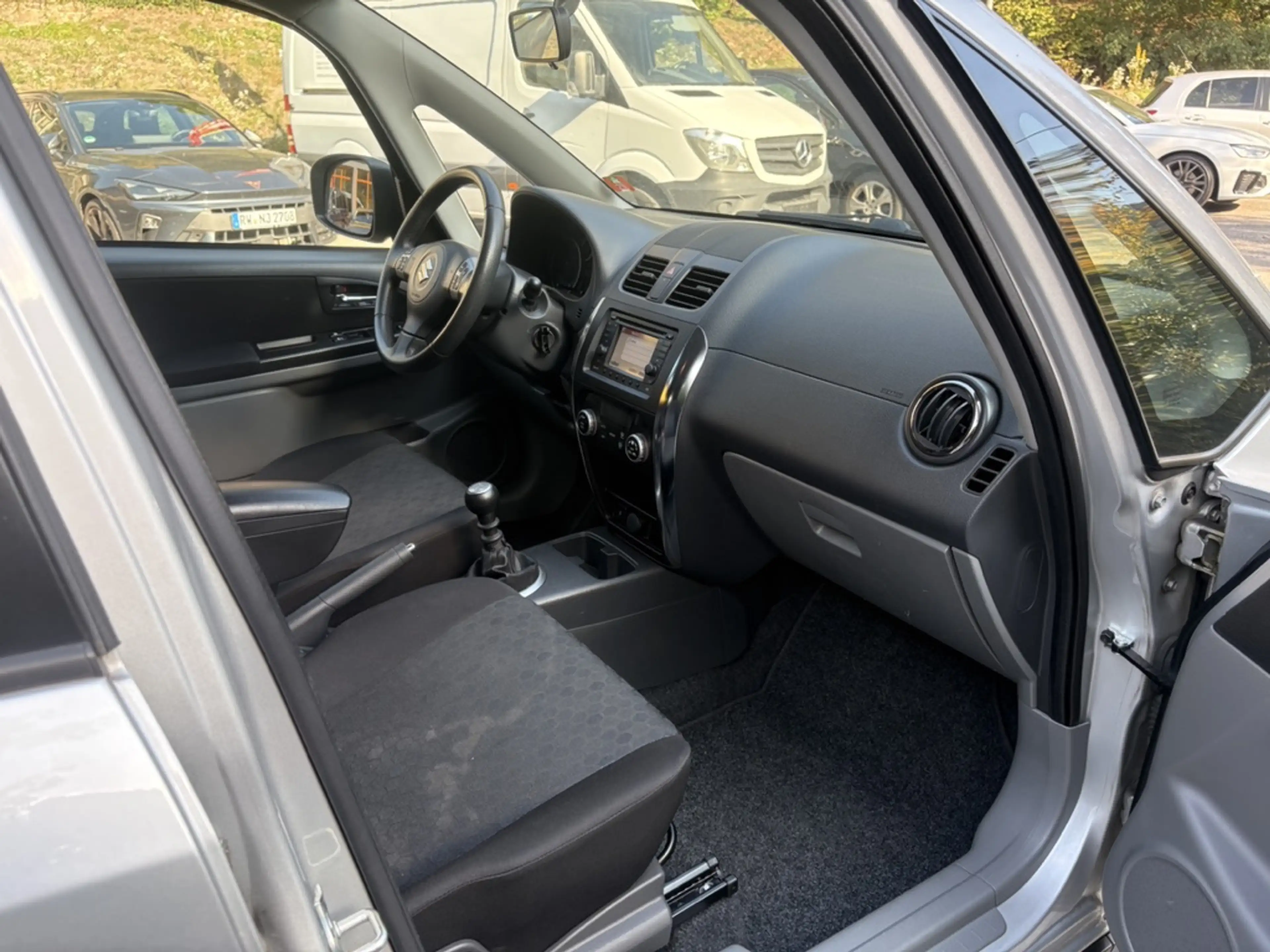 Suzuki SX4 Club 4x4 — photo 5