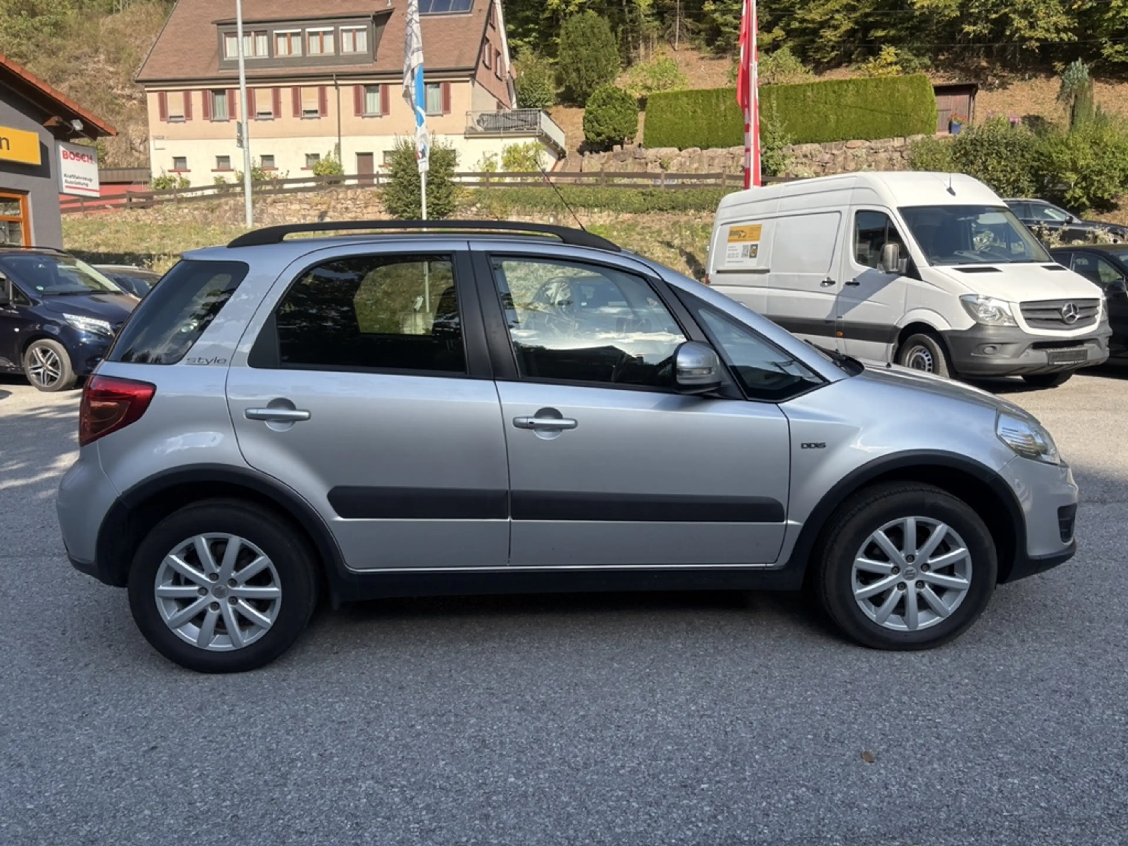 Suzuki SX4 Club 4x4 — photo 4