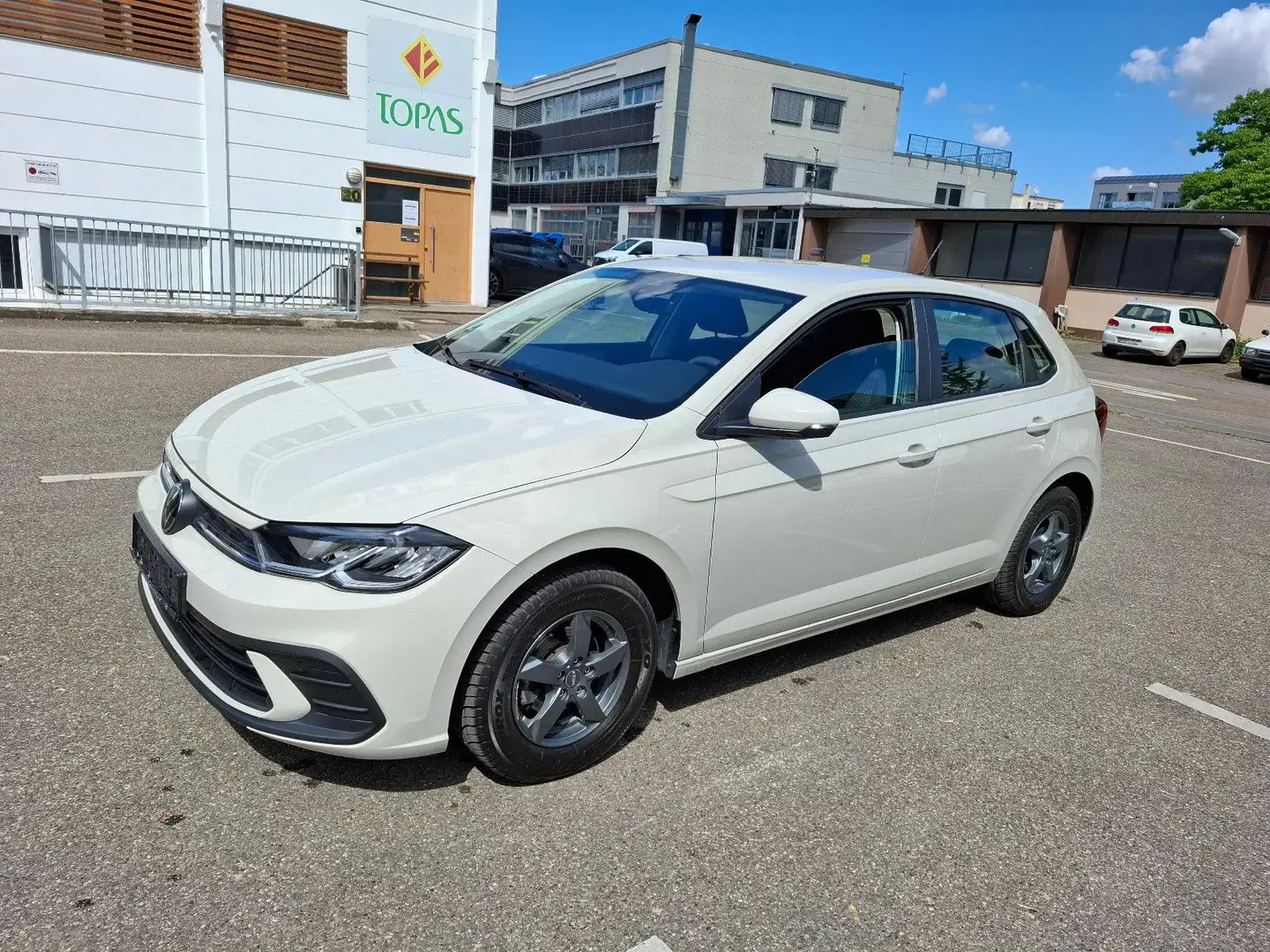 Volkswagen Polo VI Basis*Klima*1-Hand*Garantie*LED*M-Sensor* Grau - 2