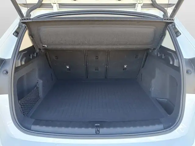 BMW X1 view 19