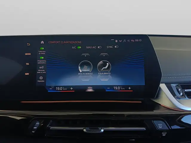 BMW X1 view 14