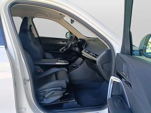 BMW X1 view 11