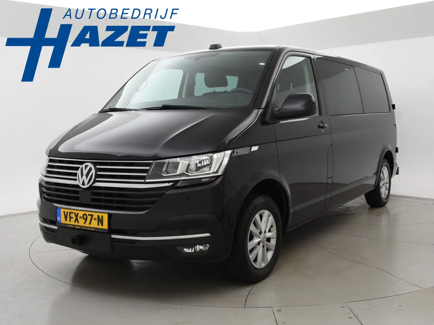 Volkswagen T6.1 Transporter 2.0 TDI 150 PK L2H1 DUBBEL CABINE + 2500 KG TREKHA Zwart - 1