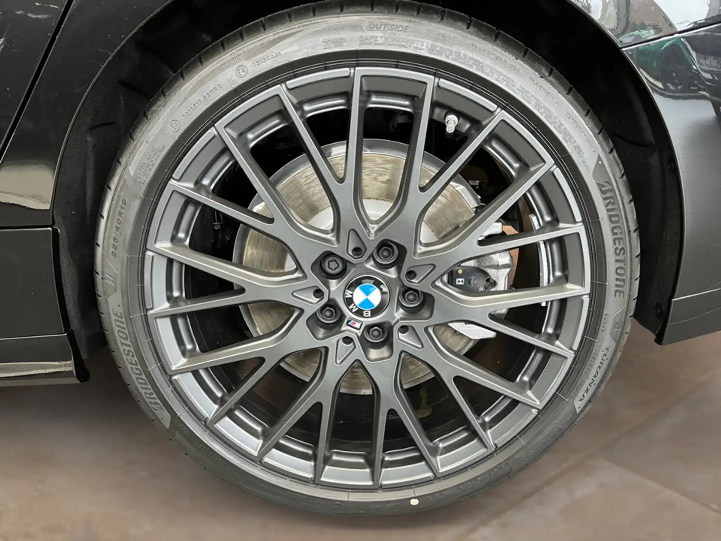 BMW 220 d Gran Coupe M Sportpaket Pro UPE 63.110 EUR Schwarz - 2