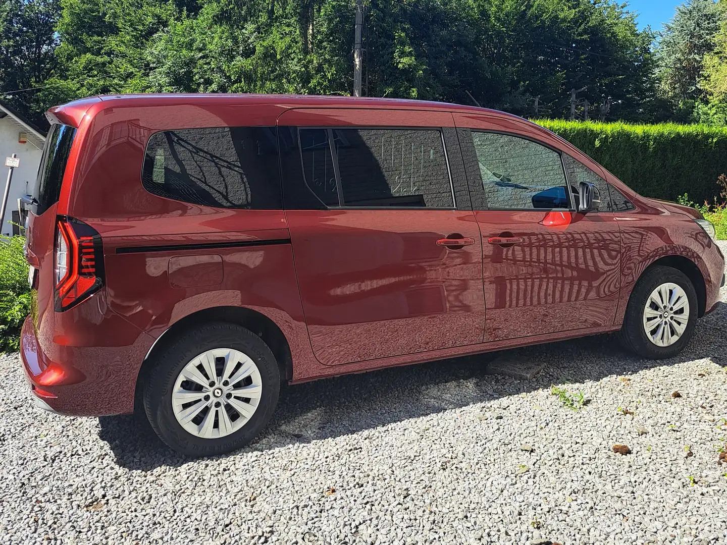 Renault Kangoo Grand Kangoo 1.3 TCe Grand Techno 7pl. Rouge - 2