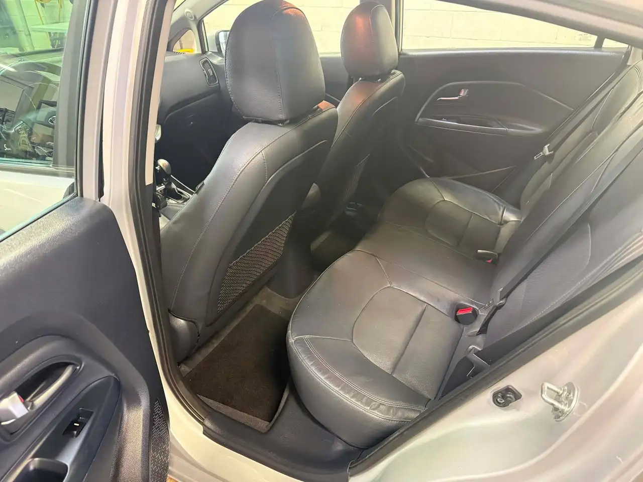 Kia Rio снимка Kia Rio