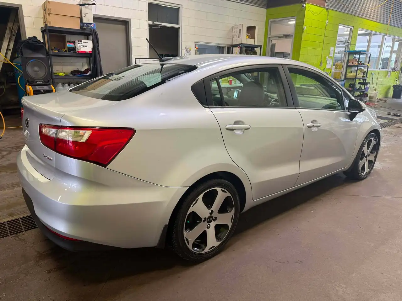 Kia Rio снимка Kia Rio