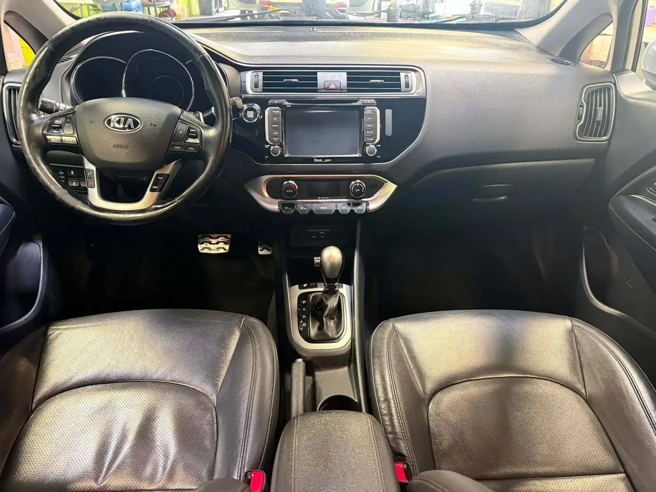 Kia Rio снимка Kia Rio