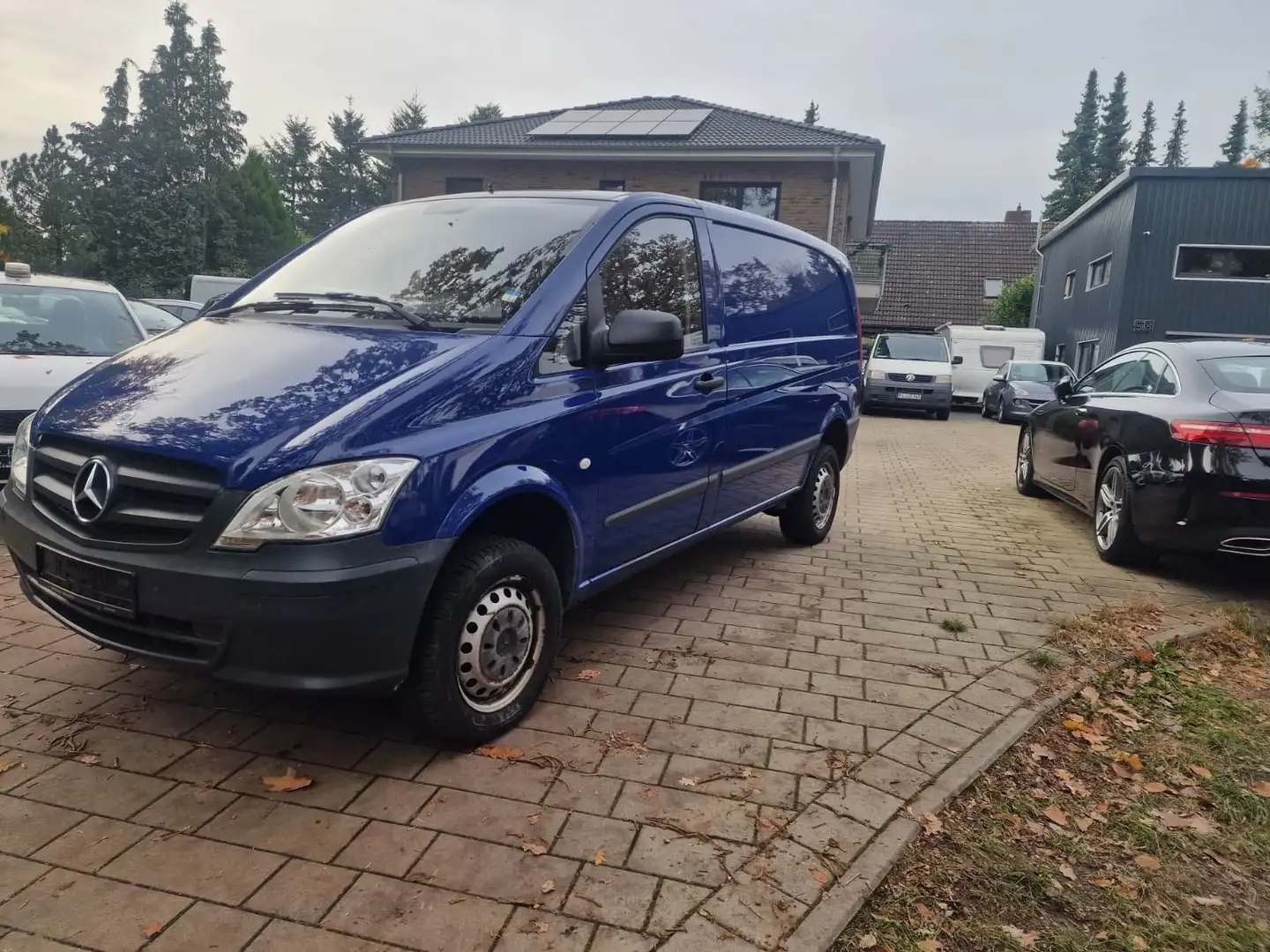 Mercedes-Benz Vito Blau - 2
