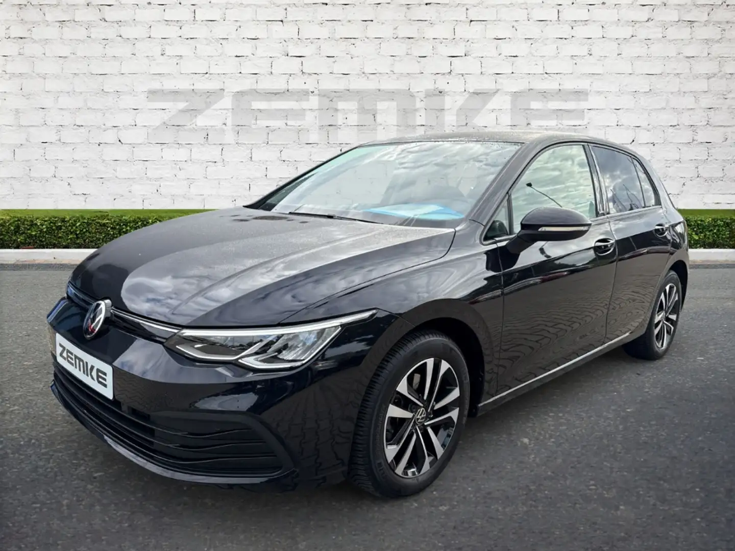 Volkswagen Golf VIII 2.0 TDI DSG United AHK-klappbar Navi Digitale Schwarz - 2