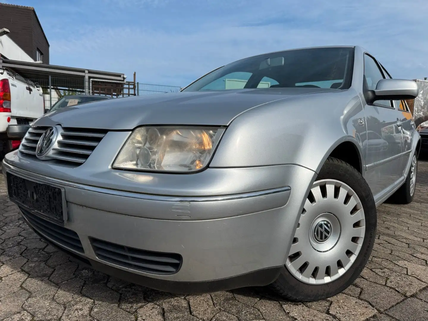 Volkswagen Bora 2,0i Lim. Pacific,Klimaanlage Stříbrná - 1