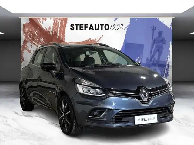 2020 Renault Clio in Grey for sale