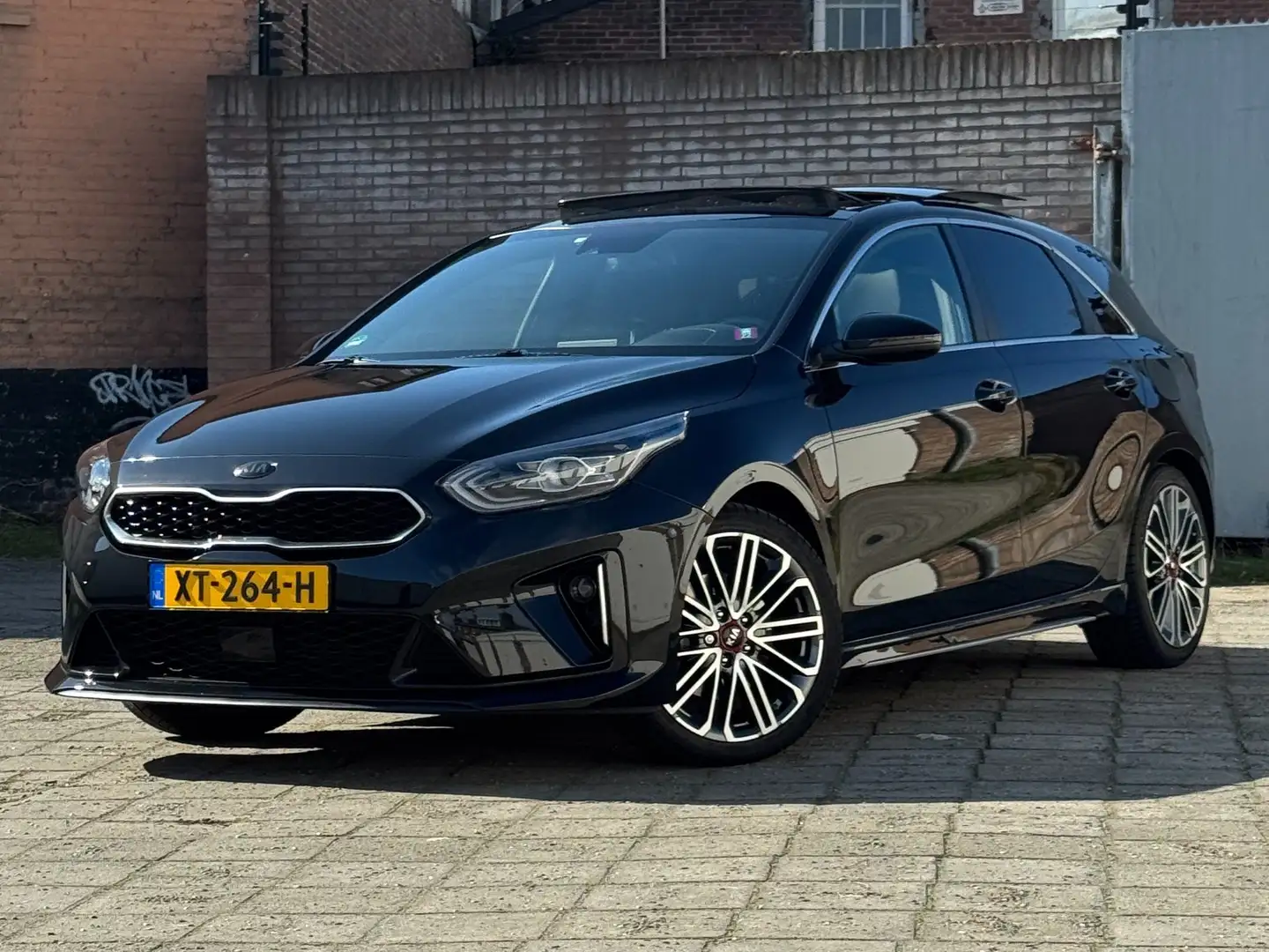 Kia Ceed / cee'd Ceed / cee'd 1.4 T-GDi GT-Line Eerste eigenaar Zwart - 1