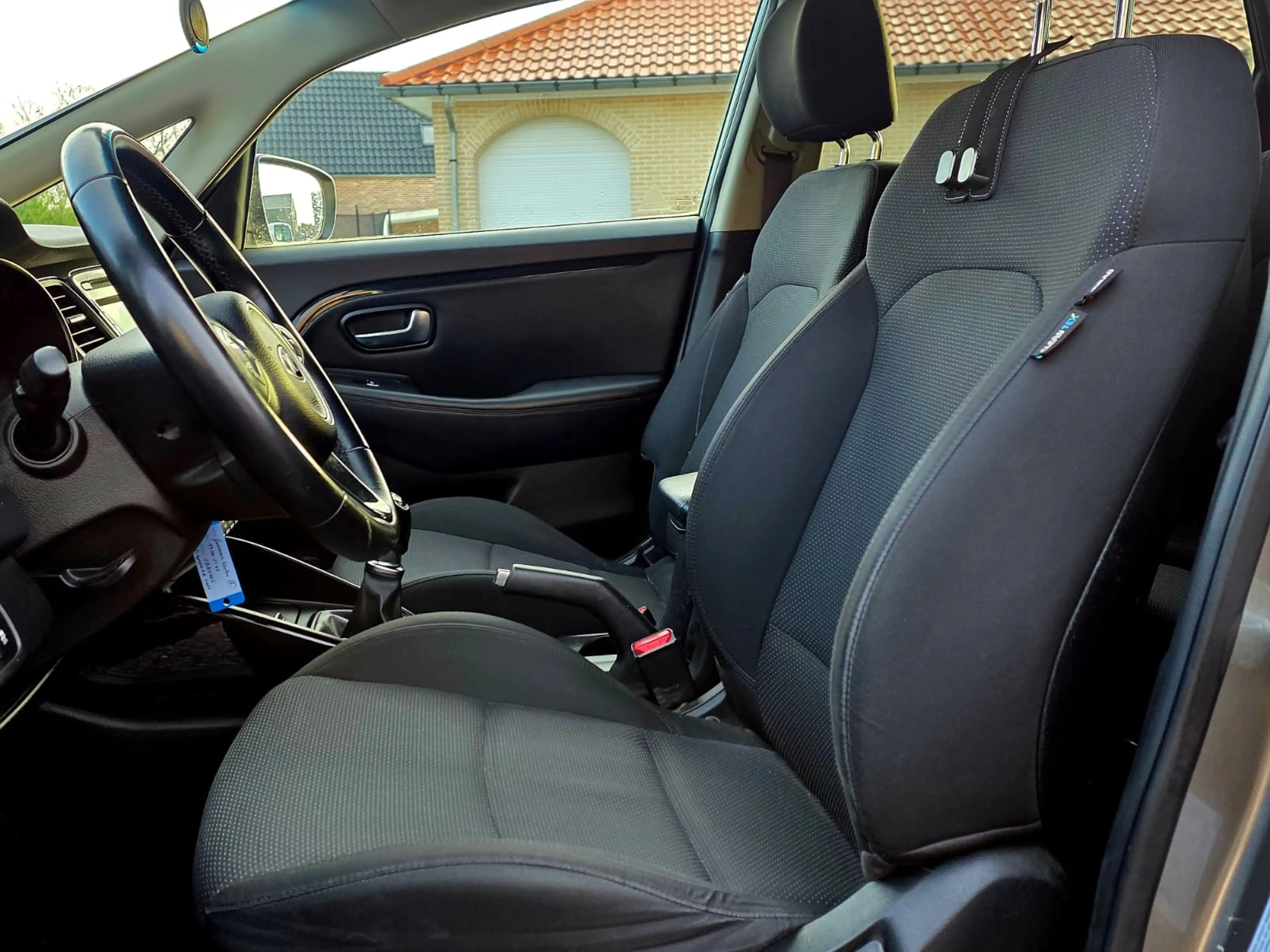 Kia Carens 1.7 CRDi 7 Zitplaatsen Airco CruiseC Led ParkeerS — photo 10