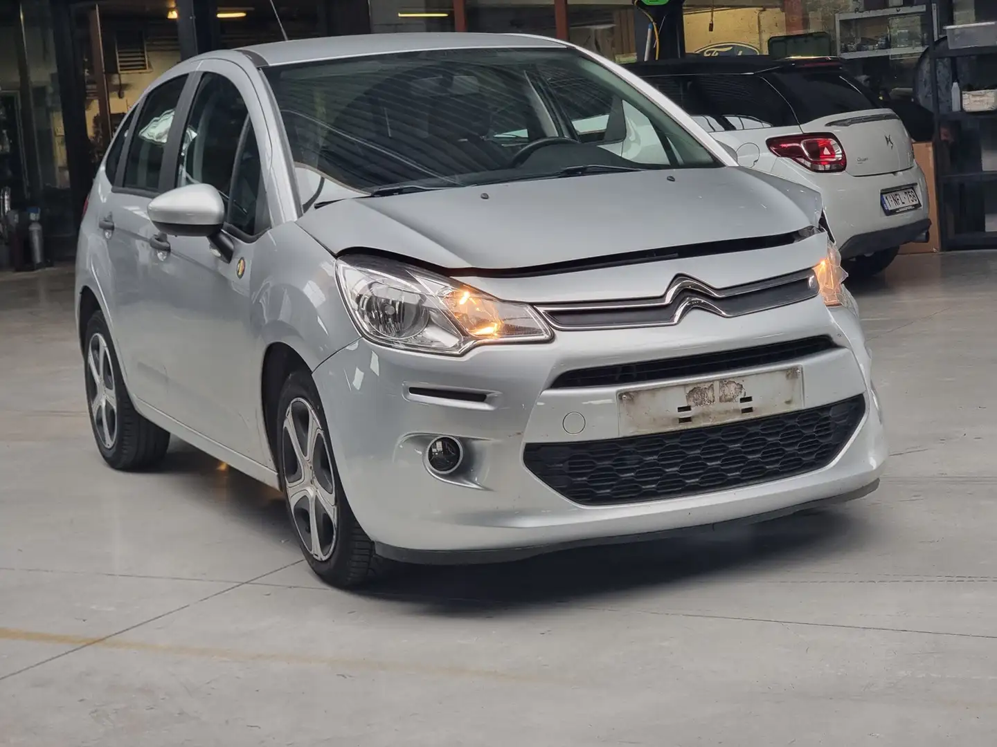 Citroen C3 C3 1.0 PureTech Seduction * ACCIDENTE - 1