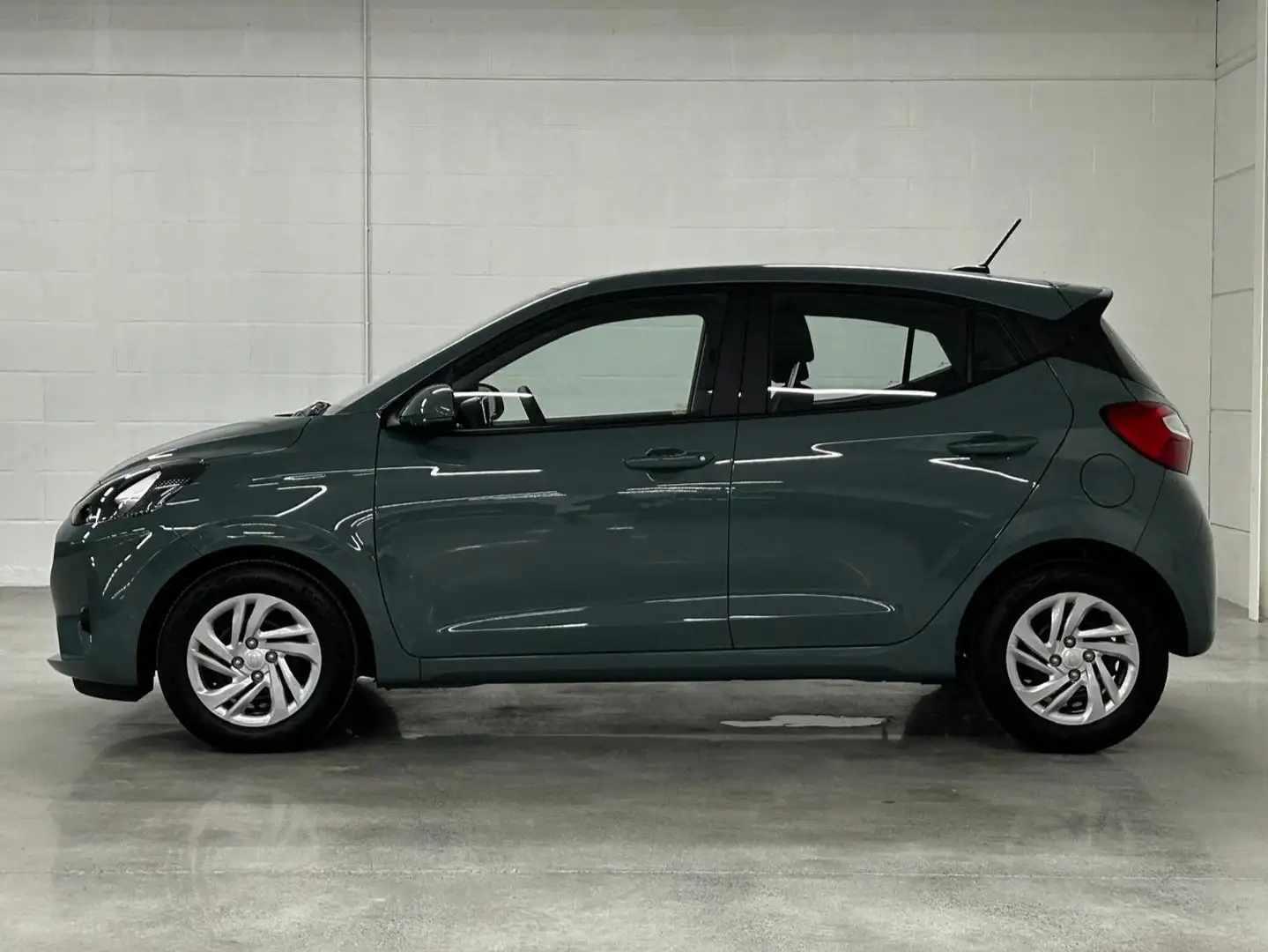 Hyundai i10 1.0i Twist 5AMT | Automaat | 2WD Verde - 2