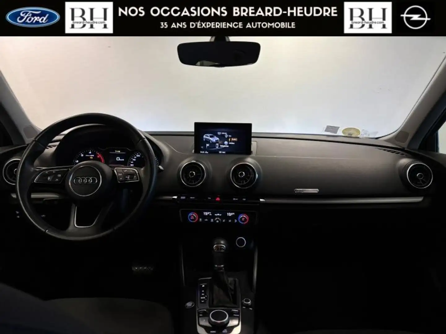 Audi A3 35 TDI 150ch Business line S tronic 7 Euro6d-T 113 Gris - 2