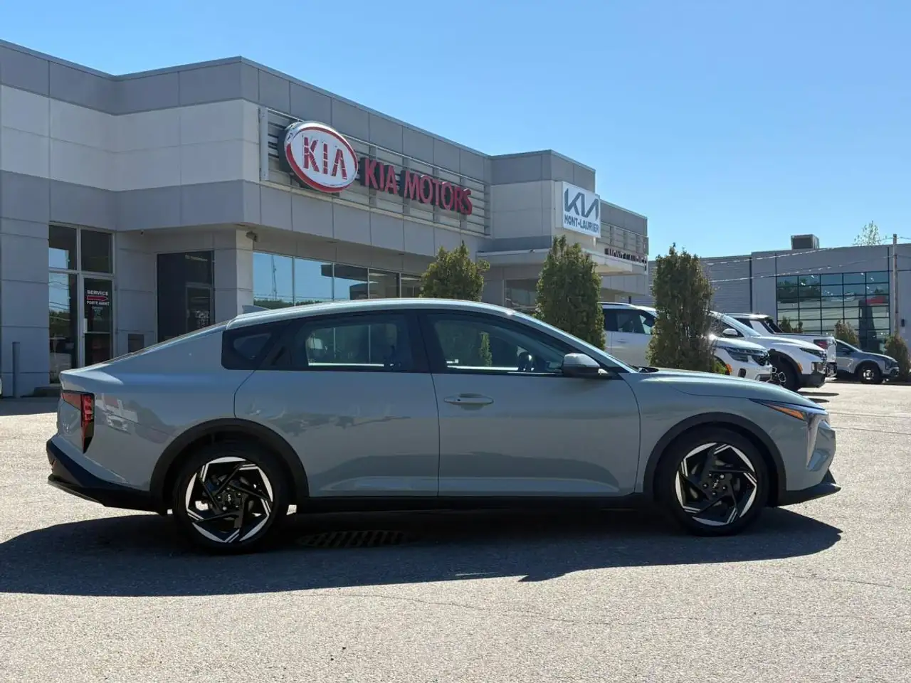 Kia K4 photo Kia K4