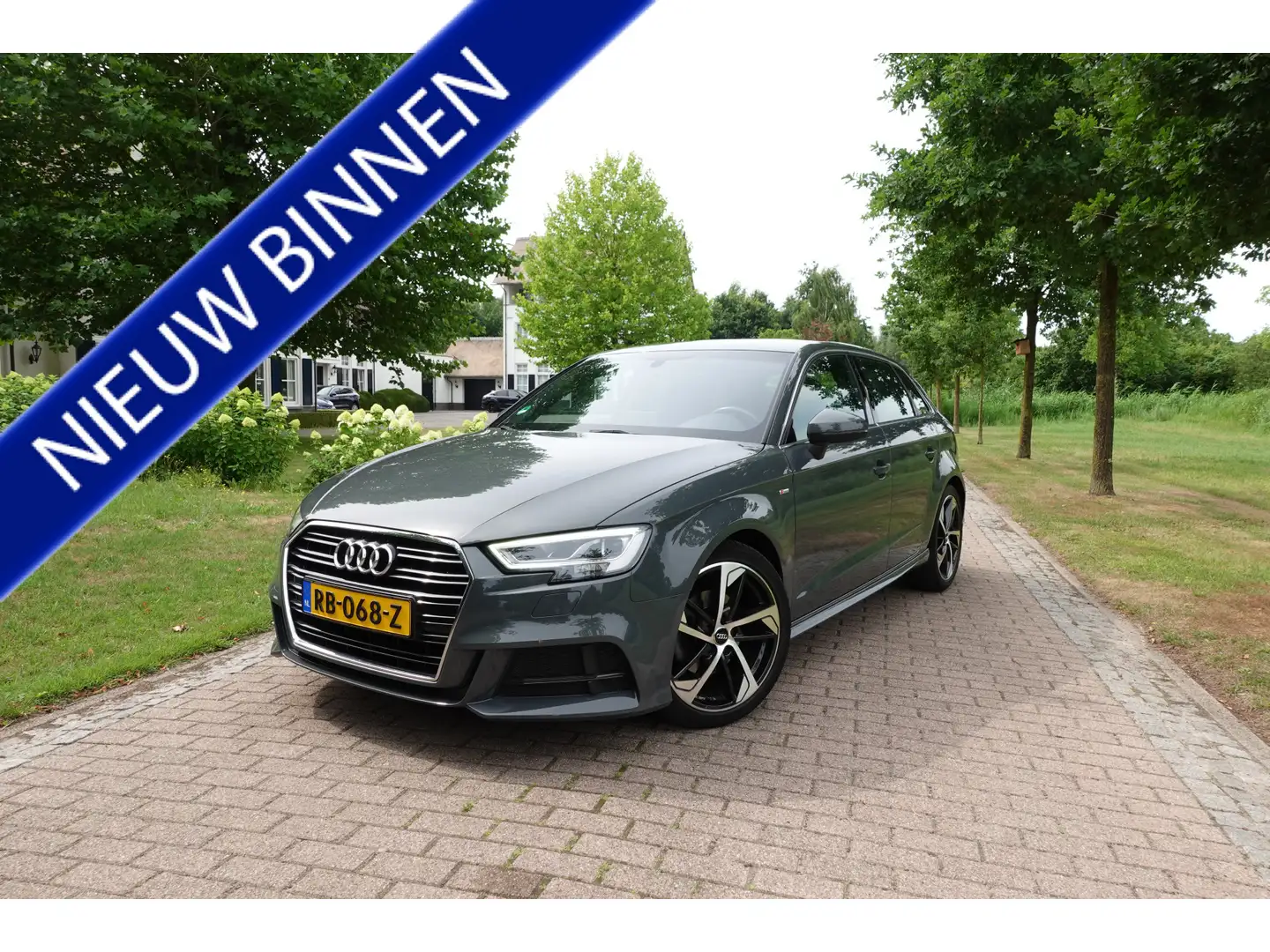 Audi A3 Sportback 1.5 TFSI CoD Sport S Line Edition | LED Grijs - 1