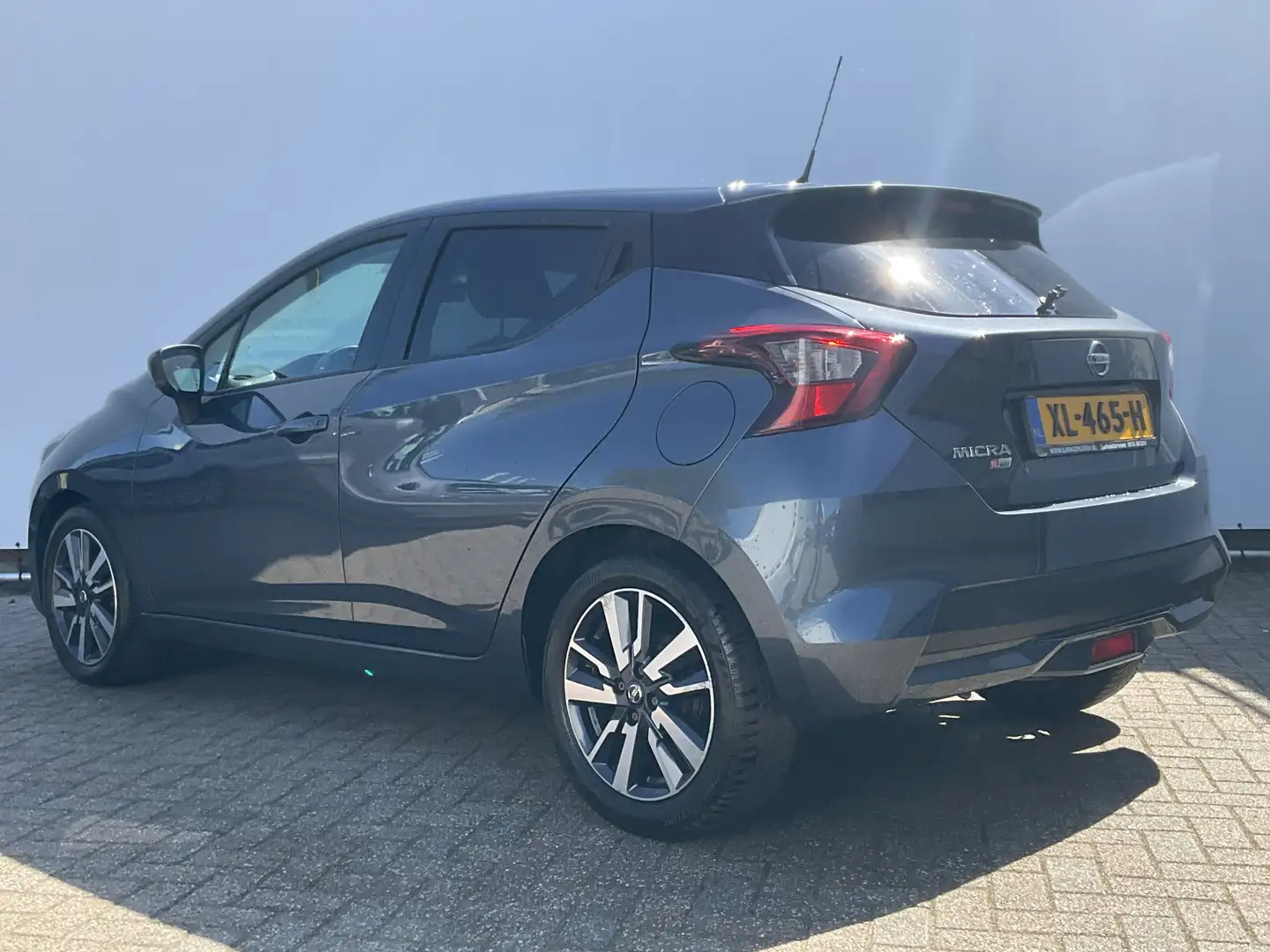 Nissan Micra 0.9 IG-T N-Connecta Nav Clima Cruise Lane-Assist Z Grijs - 2